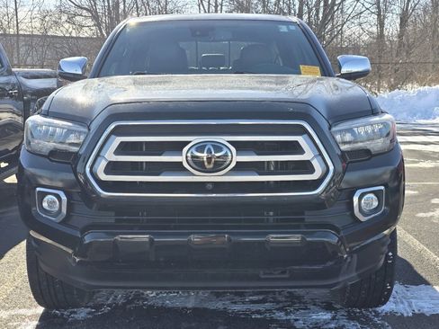 Certified 2024 Toyota Sienna XLE image 2