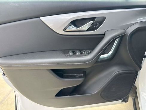 Used 2022 Chevrolet Blazer LT image 51