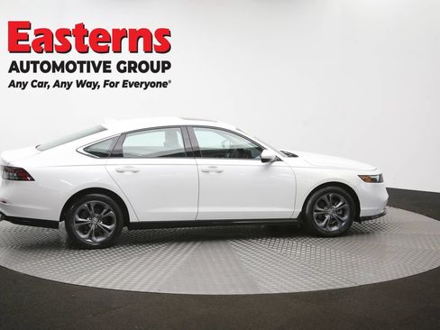 Used 2024 Honda Accord EX image 42