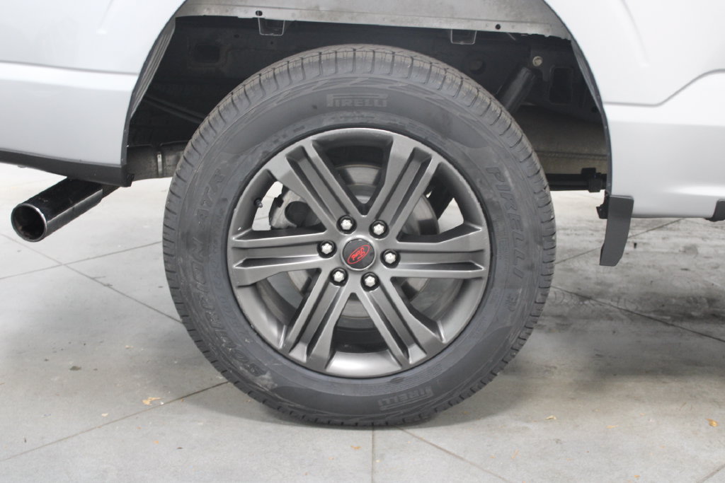 Used 2021 Ford F150 XLT w/ Equipment Group 302A High AWD/4WD image 16