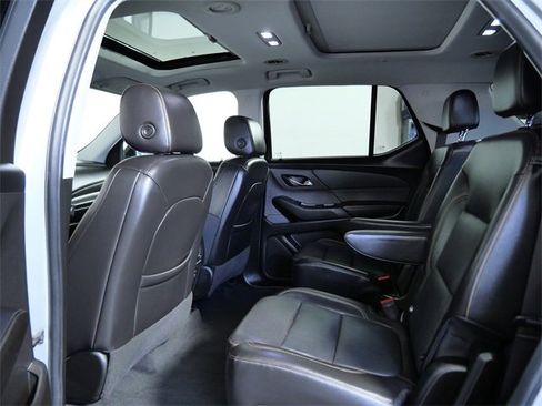 Used 2021 Chevrolet Traverse Premier w/ Redline Edition image 13