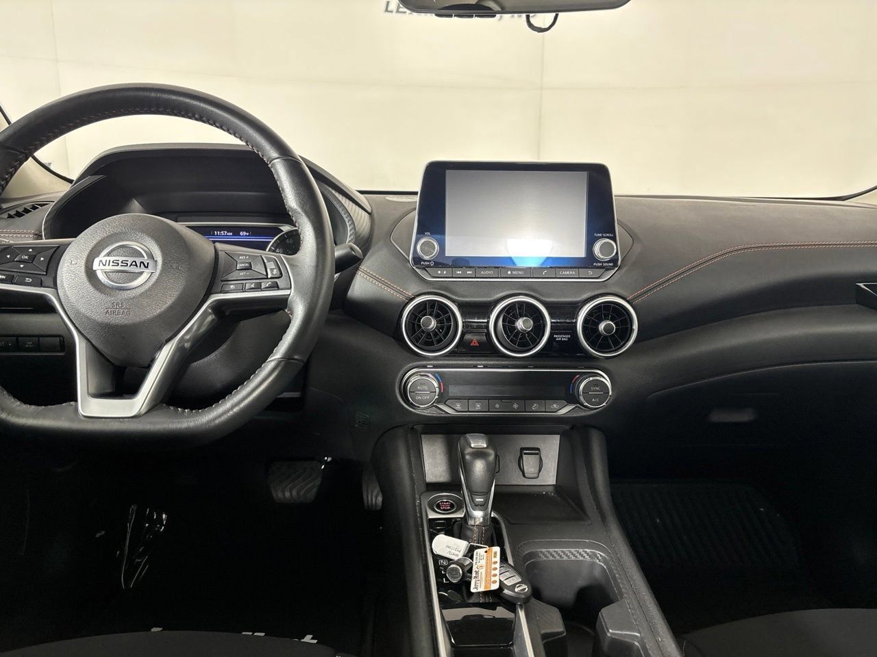 Used 2023 Nissan Sentra SR w/ Electronics Package FWD image 24
