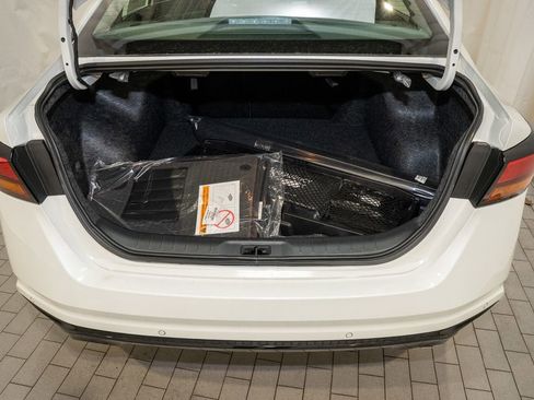 New 2025 Nissan Altima 2.5 SR w/ SR Premium Package image 5