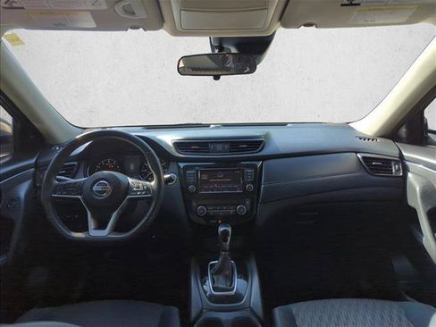 Used 2019 Nissan Rogue SV AWD/4WD image 19