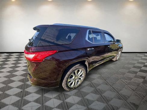 Used 2020 Chevrolet Traverse Premier FWD image 6