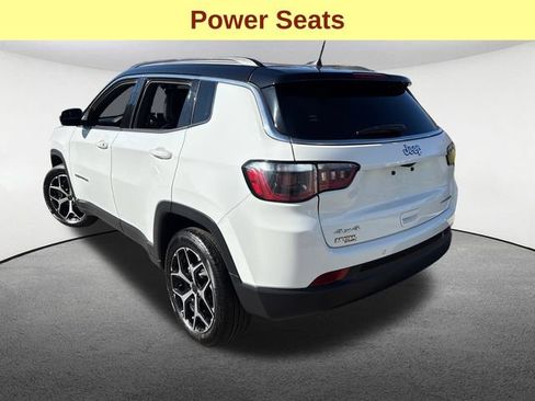 Used 2025 Jeep Compass Limited AWD/4WD image 10