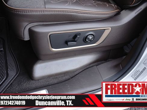 Used 2026 RAM 1500 Limited AWD/4WD image 38