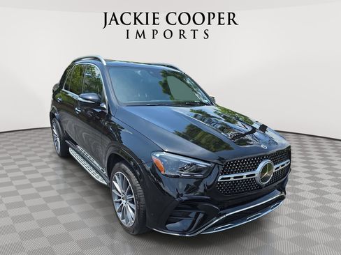 Used 2024 Mercedes-Benz GLE 450e 4MATIC image 3