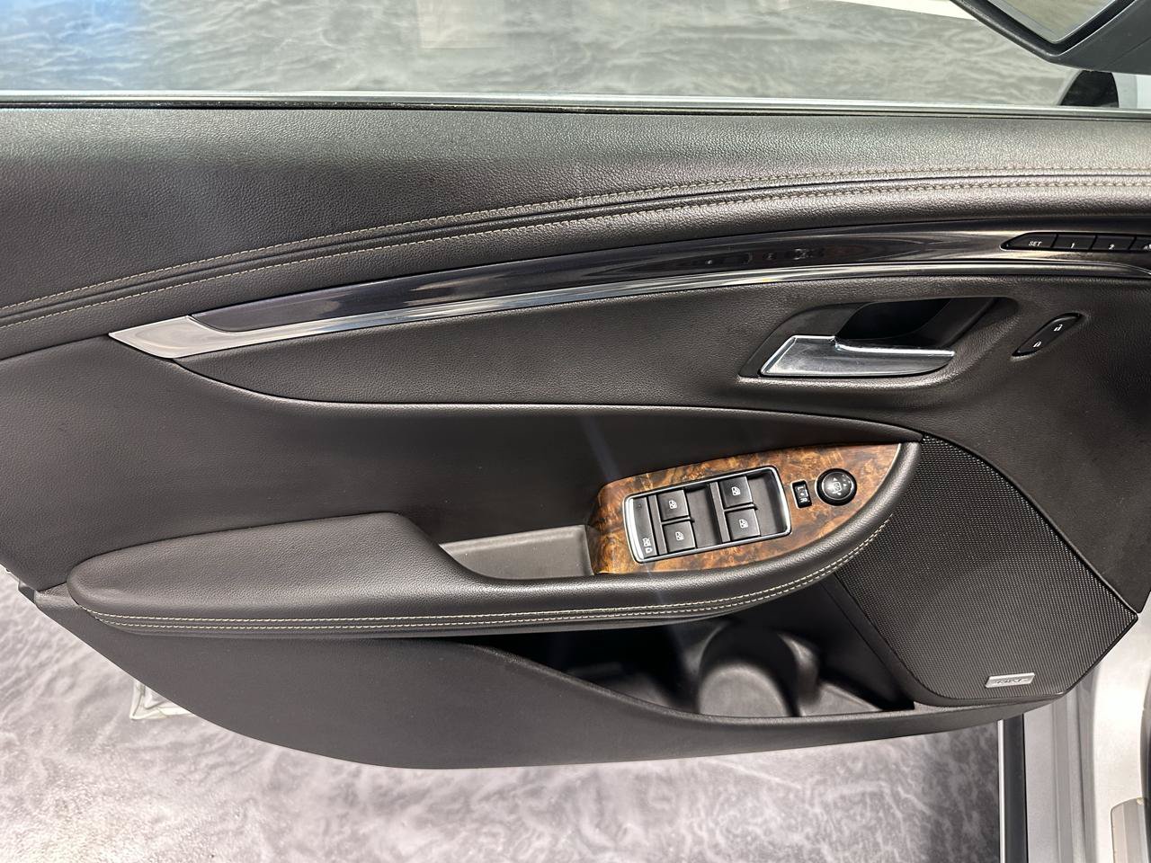 Used 2014 Chevrolet Impala LTZ FWD image 10