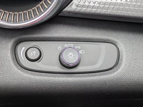 New 2026 Chevrolet Trax ACTIV FWD image 16