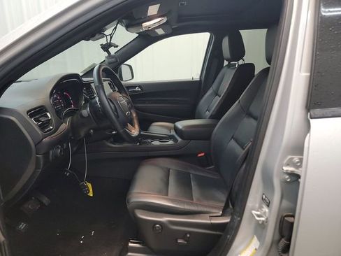 Used 2025 Dodge Durango GT image 3