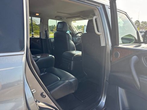 Used 2019 Nissan Armada Platinum w/ Captain's Chairs Package RWD image 59