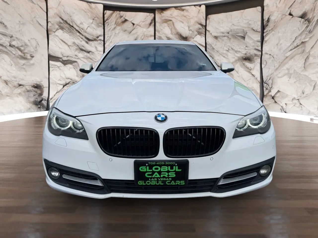 Used 2016 BMW 528i Sedan RWD image 3