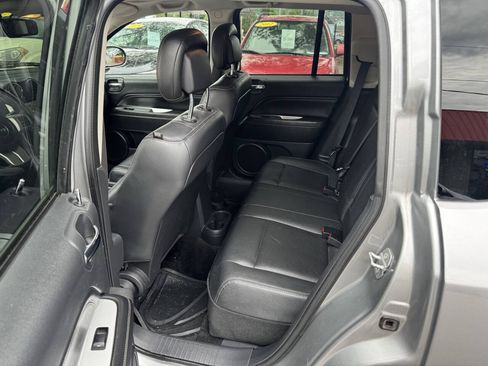 Used 2015 Jeep Compass High Altitude AWD/4WD image 9