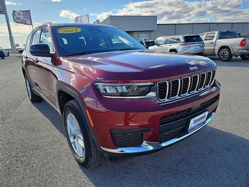 Certified 2024 Jeep Grand Cherokee L Laredo w/ Luxury Tech Group I image 11