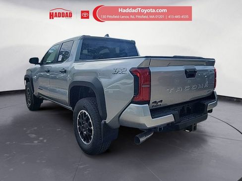 New 2025 Toyota Tacoma TRD Off-Road image 3