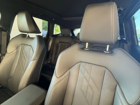 Used 2025 BMW X3 xDrive30i w/ Premium Package image 24