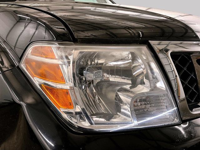 Used 2019 Nissan Frontier SL AWD/4WD image 27