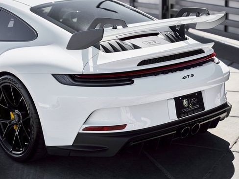 Used 2022 Porsche 911 GT3 image 9