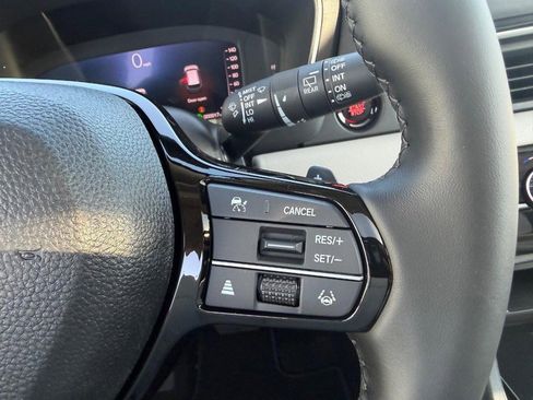 New 2026 Honda Pilot Touring image 16