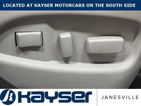 Used 2014 Cadillac SRX Luxury w/ Driver Awareness Package image 21