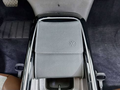 Used 2023 Volkswagen ID.4 Pro RWD image 34