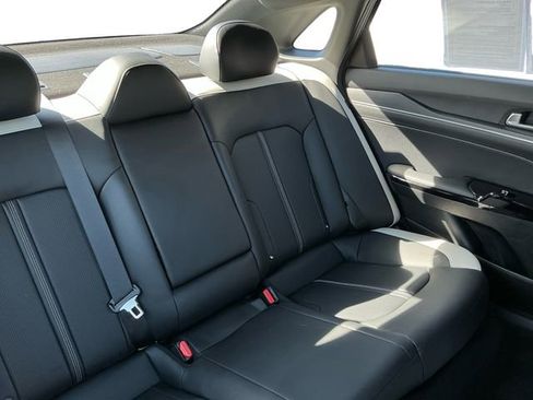 Used 2025 Kia K5 GT-Line w/ GT-Line Premium Package image 18