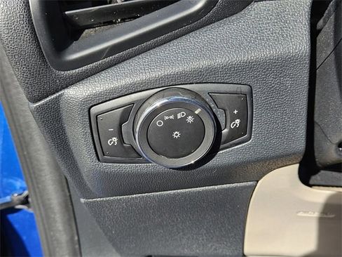 Used 2020 Ford EcoSport S image 25
