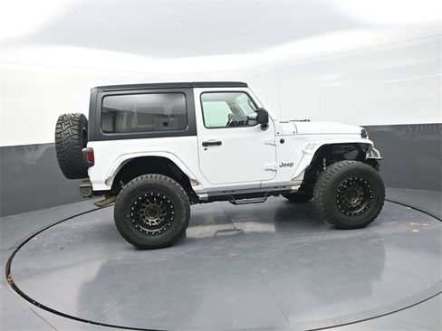 Used 2020 Jeep Wrangler Sport image 8