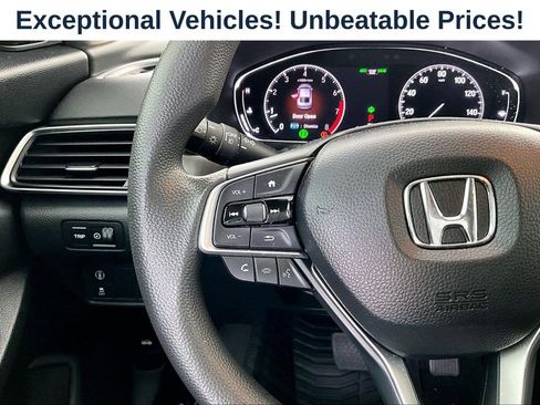 Used 2018 Honda Accord EX image 23