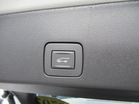 Used 2026 Buick Encore GX Sport Touring w/ Advanced Technology Package FWD image 33