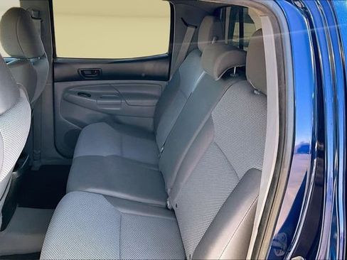 Used 2014 Toyota Tacoma PreRunner w/ TRD Sport Package image 23