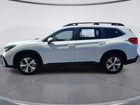 Certified 2023 Subaru Ascent Premium w/ Convenience Package AWD/4WD image 6
