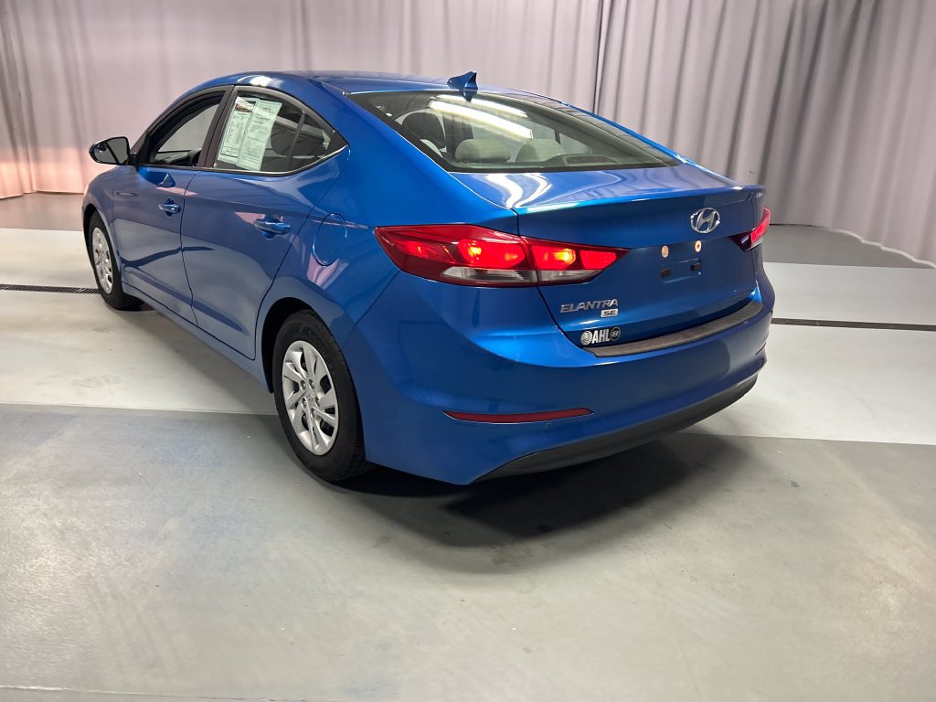 Used 2017 Hyundai Elantra SE FWD image 5