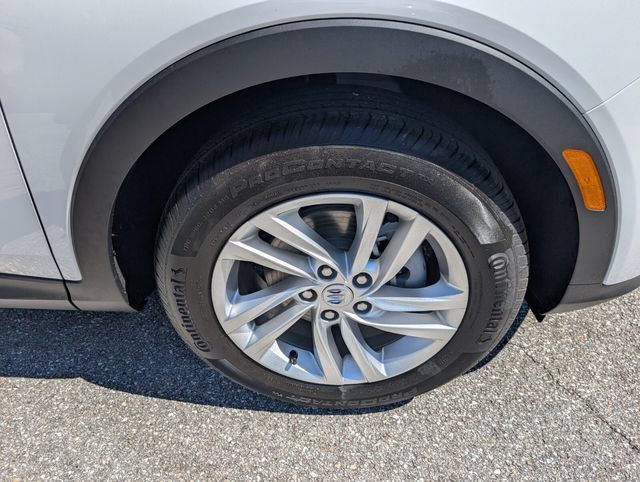New 2026 Buick Envista Sport Touring w/ Convenience I Package FWD image 19