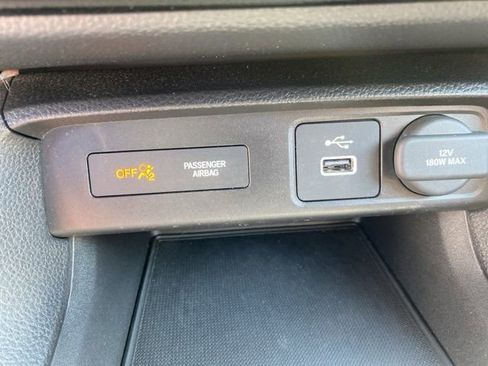 Used 2022 Honda Civic Sport image 28