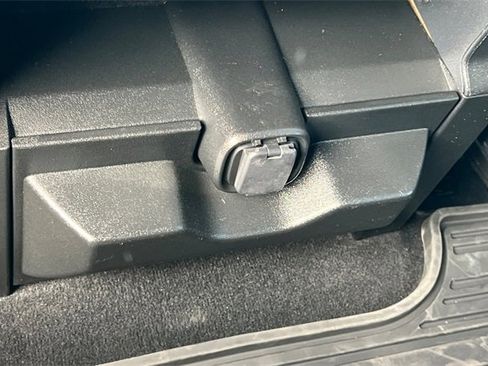 Used 2021 Ford F250 XLT image 14