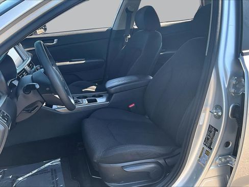 Used 2019 Kia Optima LX FWD image 7