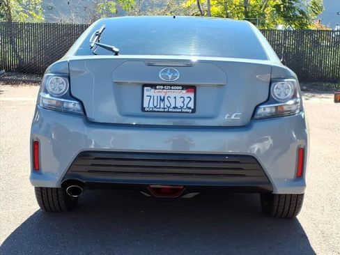 Used 2016 Scion tC image 5