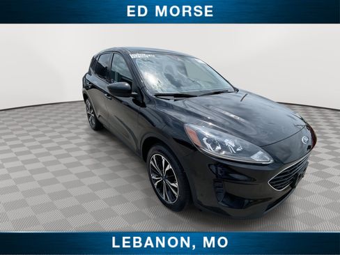 Certified 2022 Ford Escape SE w/ SE Sport Appearance Package AWD/4WD image 2