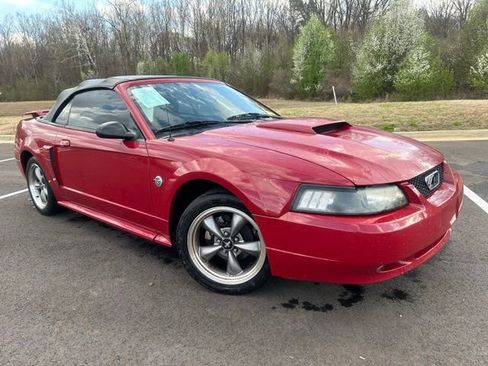 Used 2004 Ford Mustang GT image 2