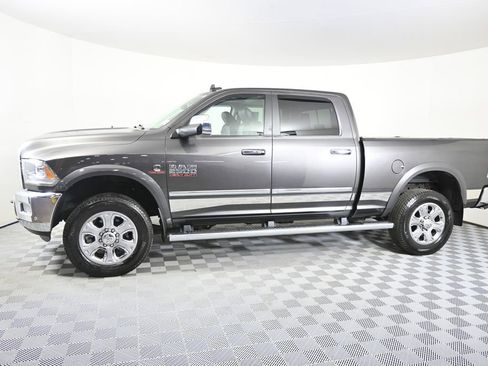 Used 2016 RAM 2500 Laramie image 2