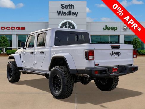 New 2026 Jeep Gladiator Sport image 5