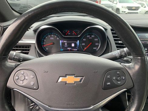 Used 2018 Chevrolet Impala Premier w/ Premier Confidence Package image 14