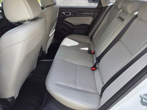 Used 2022 Honda Civic Touring image 17