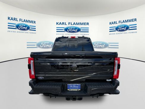 Certified 2025 Ford F250 Platinum w/ FX4 Off-Road Package image 4