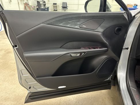 Certified 2025 Lexus RX 450h AWD w/ Convenience Package image 14