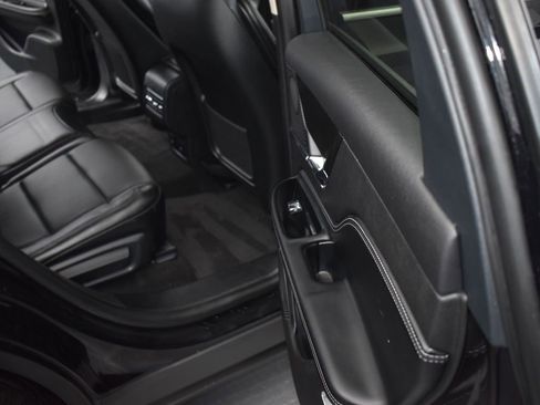 Used 2024 Lincoln Corsair Grand Touring w/ Equipment Group 301A image 15