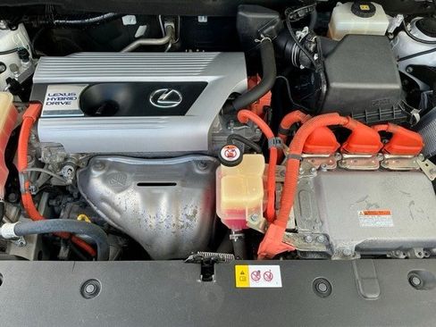 Used 2019 Lexus NX 300h AWD image 7