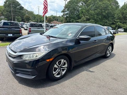 Used 2018 Honda Civic LX image 3